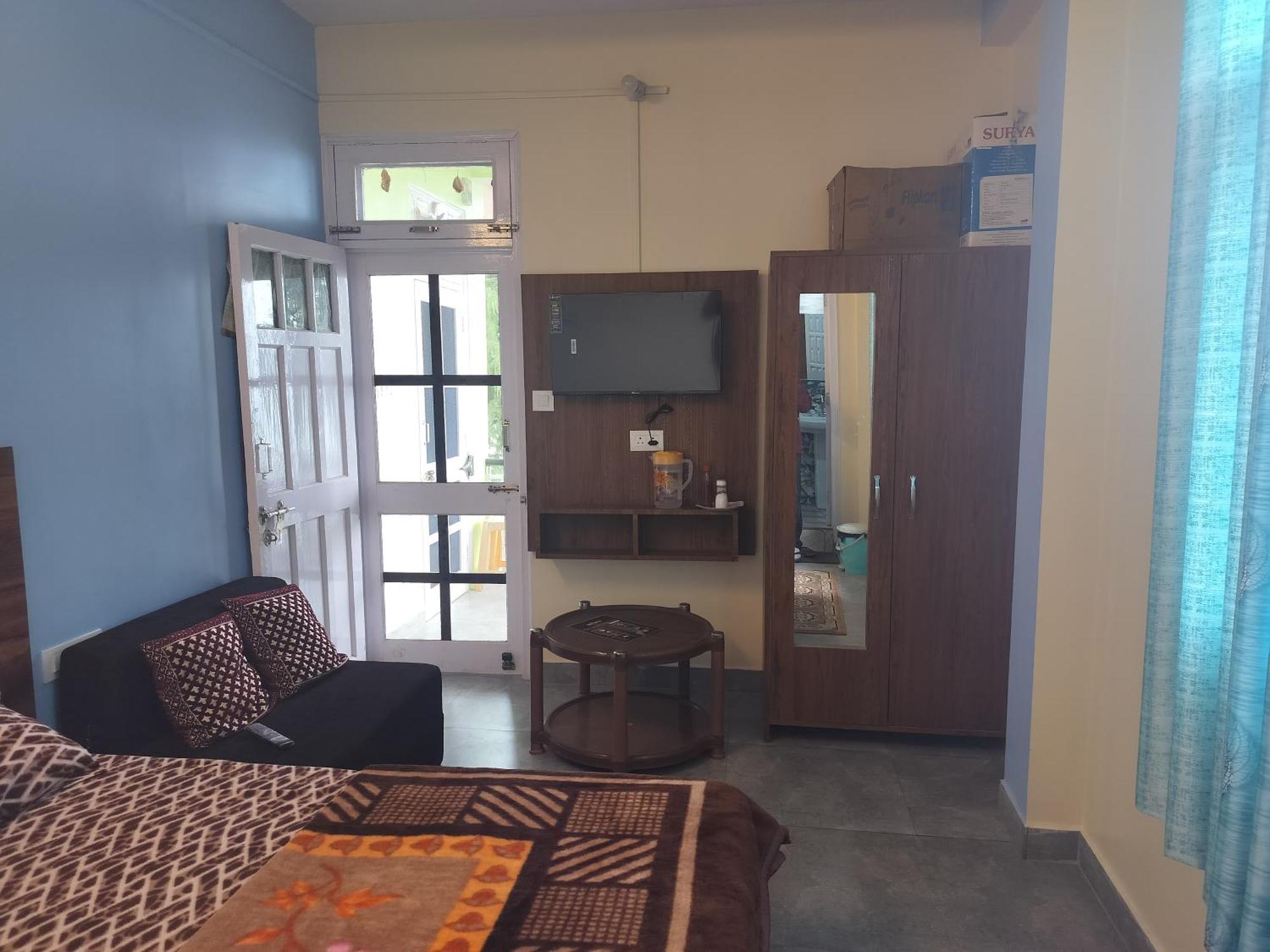 Tree Valley Homestay Chail Exterior photo